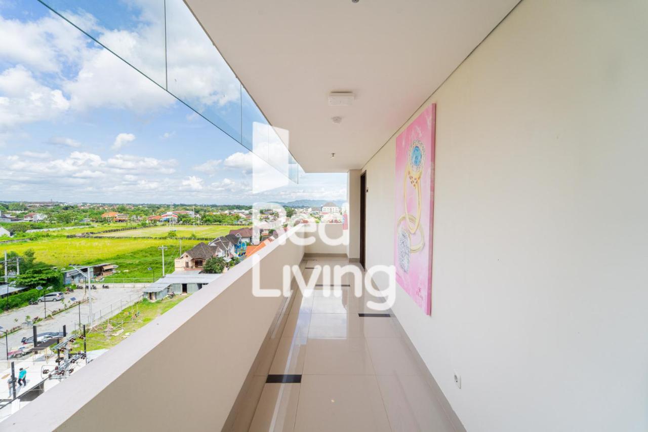 Redliving Apartemen Premium Exclusive Seturan ジョグジャカルタ エクステリア 写真